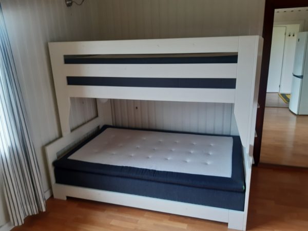 Våningssäng 120+80